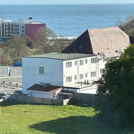 The Norlands Hotel